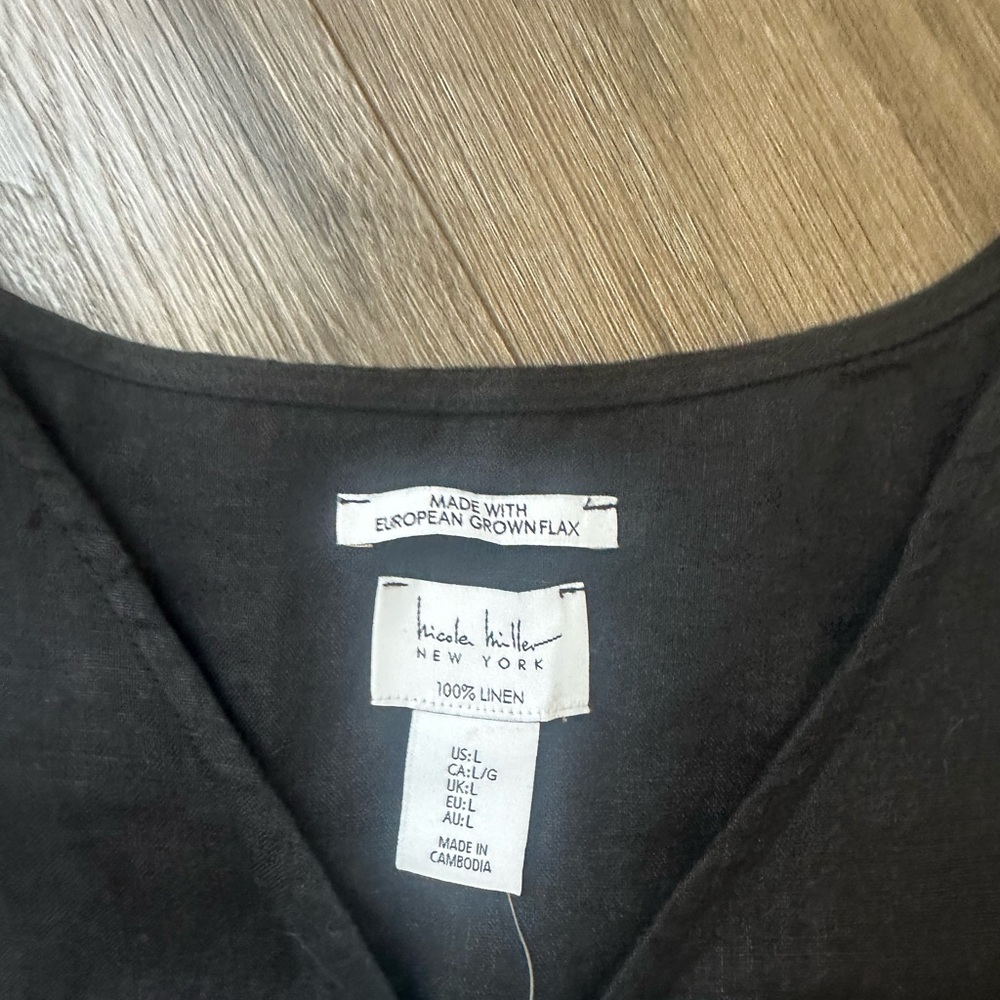 100% Black Linen Nicole Miller Black V-Neck Ruched Drawstring Top Shirt NWT - Picture 5 of 8